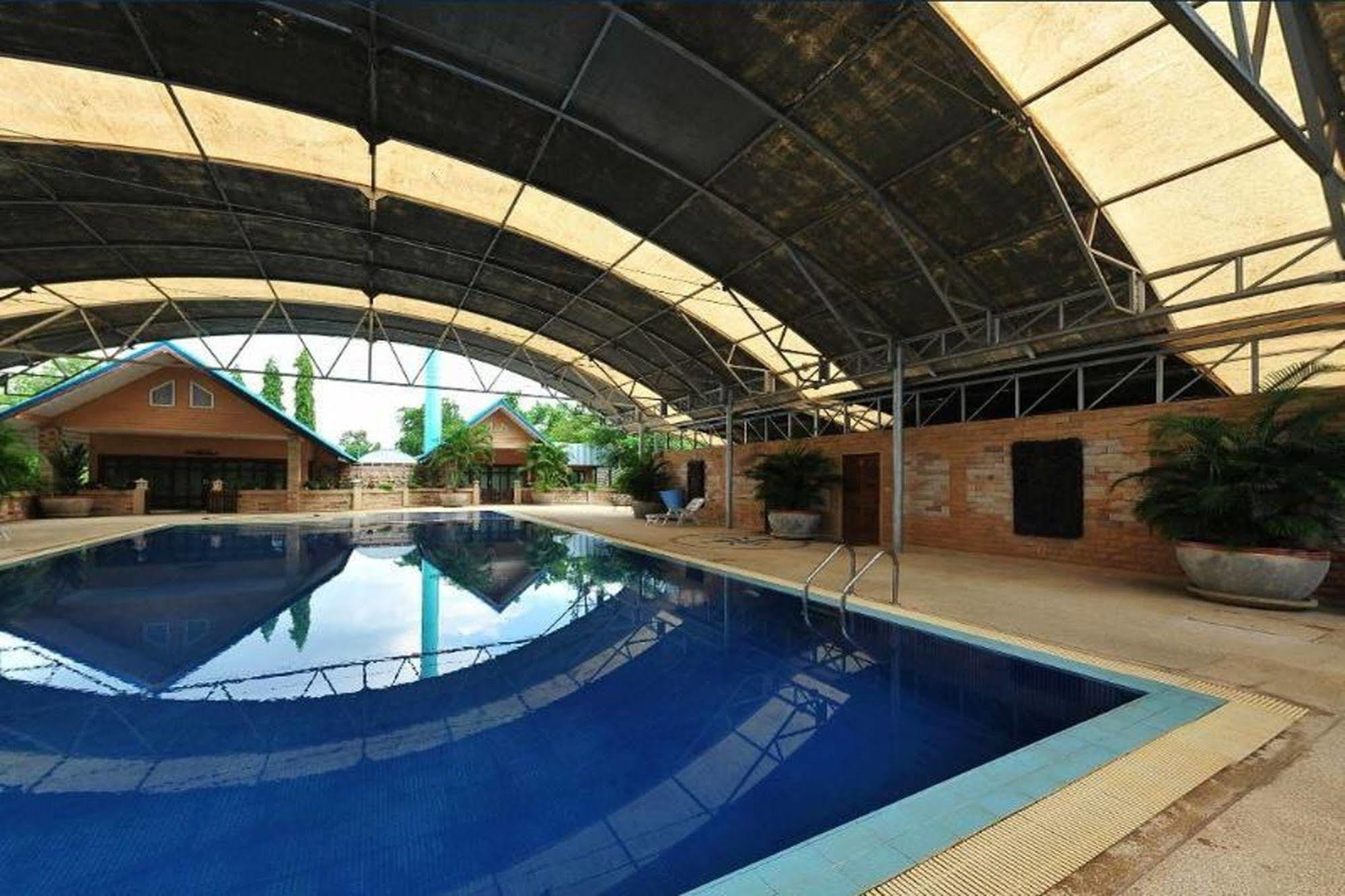 Chart Trip Resort Nakhon Ratchasima Exterior photo